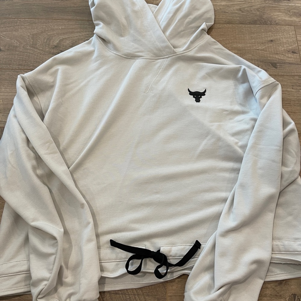 Womens under armour sweatshirt